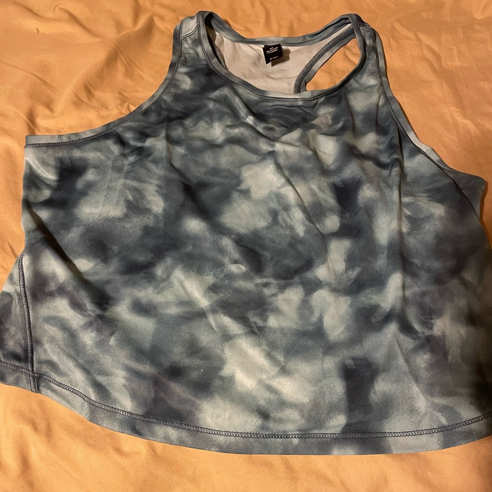 High neck, cropped workout tank
